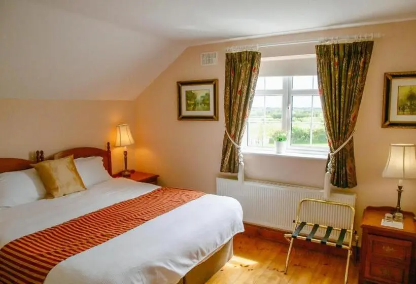 デラックスファミリールーム, Rockfield Manor B&b, Knock