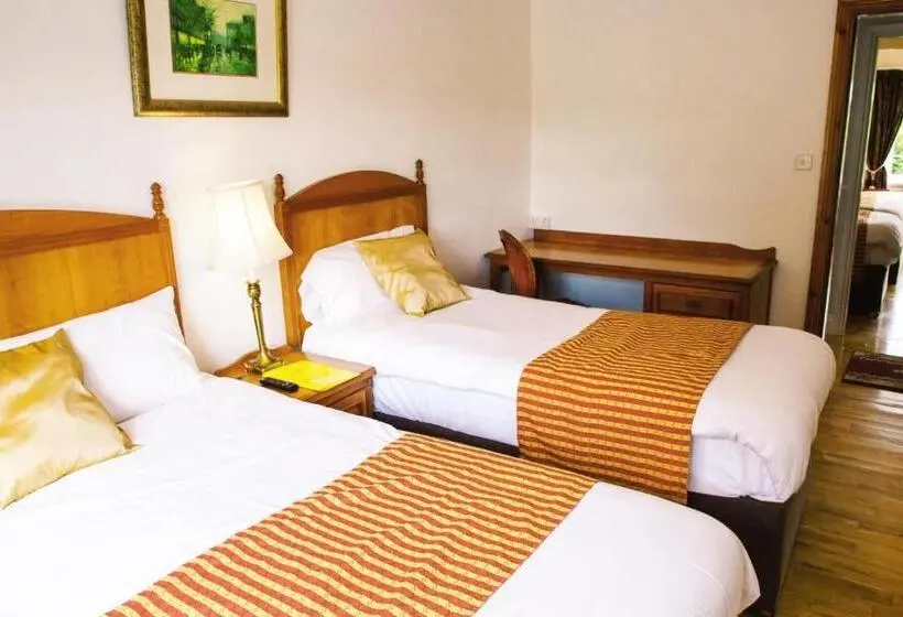 スタンダードトリプルルーム, Rockfield Manor B&b, Knock