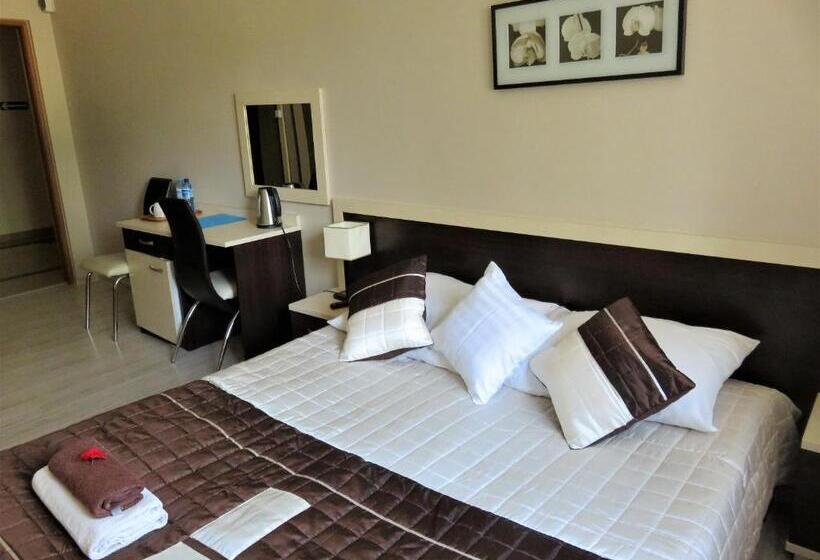 スタンダードルーム, Fala Na Wyspie