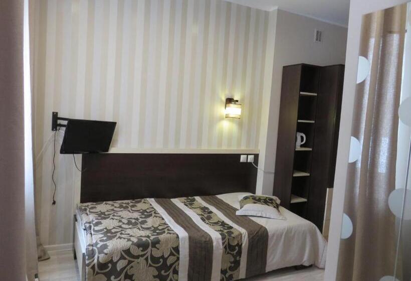 スタンダードシングルルーム, Fala Na Wyspie