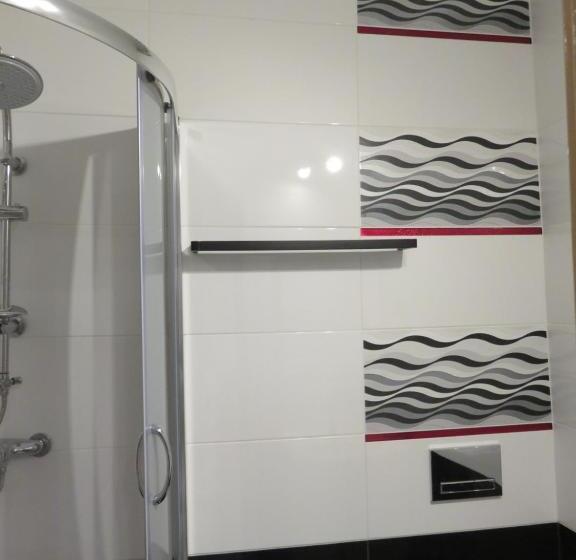 スタンダードスタジオ, Fala Na Wyspie