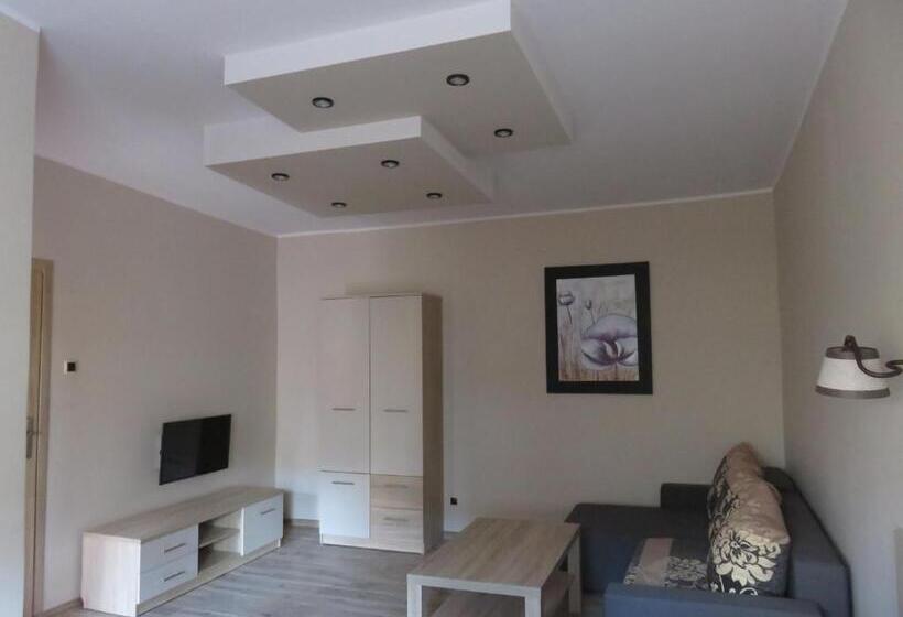 スタンダードスタジオ, Fala Na Wyspie