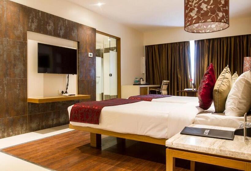 سوییت, 7 Apple Hotel Pimpri Pune