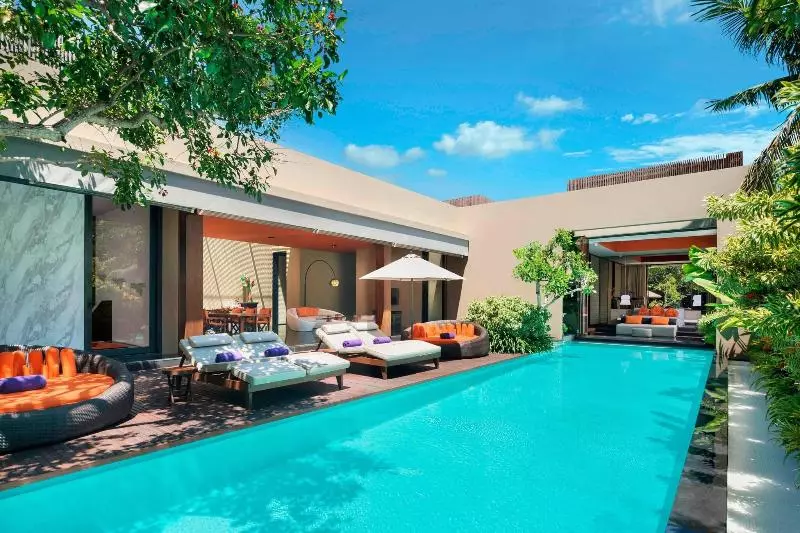 プール付３ベッドルーム　ビラ, W Bali   Seminyak