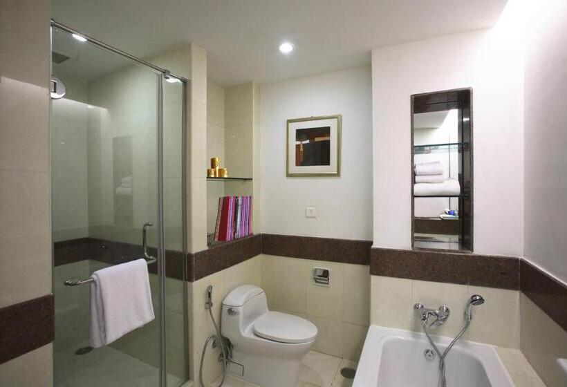 جناح إدارى, Ellaa Hotel Gachibowli