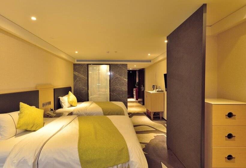 غرفة قياسية مطلة على المدينة, Haijun