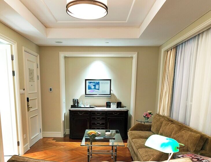 Suíte Deluxe, Sunrise On The Bund