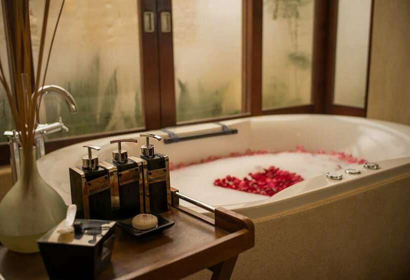 וילת חדר שינה 1 עם נוף לים, The Edge Bali