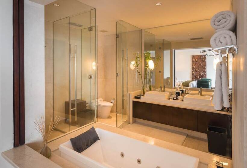 וילת 2 חדרי שינה נוף לים, The Edge Bali