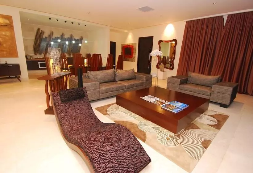 ویلای 2 خوابه با چشم‌انداز دریا, The Edge Bali