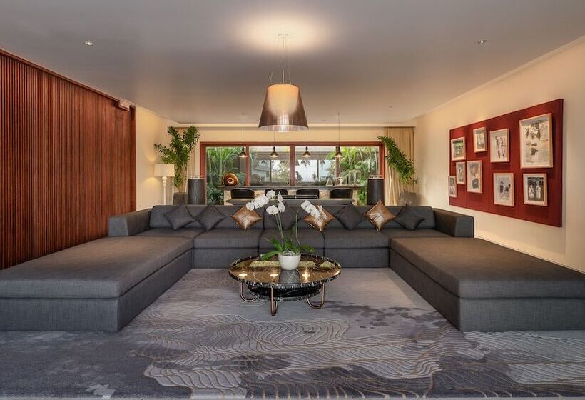Вилла Deluxe 3 Спальни, The Edge Bali