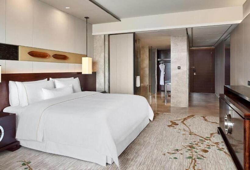 اتاق اجرایی با تخت بزرگ, The Westin Pazhou