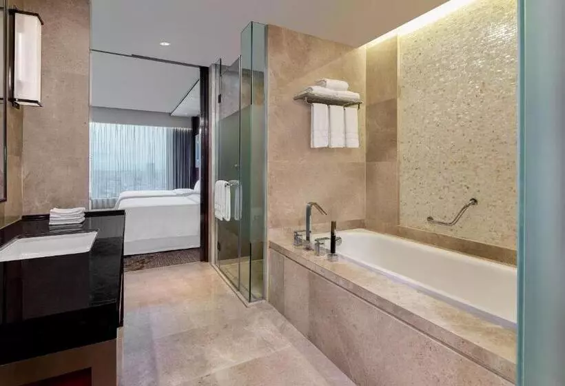 اتاق اجرایی با تخت بزرگ, The Westin Pazhou