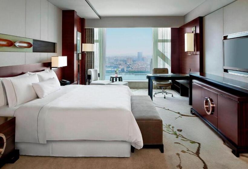 اتاق اجرایی با تخت بزرگ, The Westin Pazhou