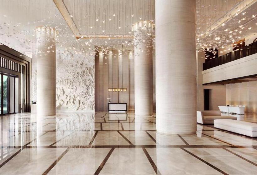 Номер Executive, The Westin Pazhou