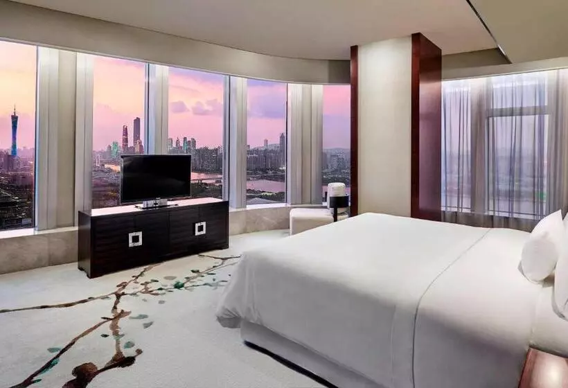 سوئیت با تخت بزرگ, The Westin Pazhou