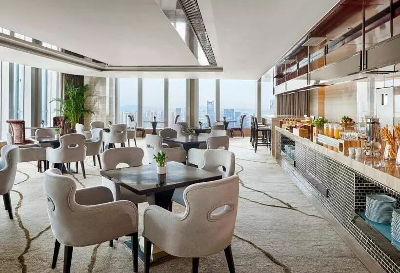 سوئیت با تخت بزرگ, The Westin Pazhou