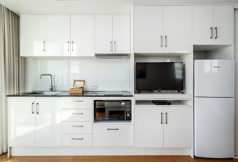 エクゼクティブワンルーム, Landmark Resort