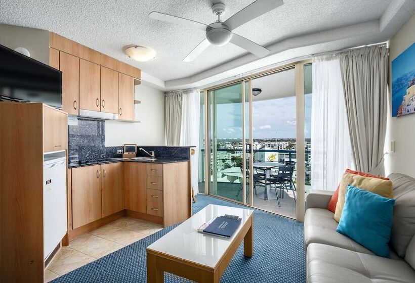 スーペリアスタジオ, Landmark Resort