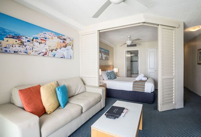 スーペリアスタジオ, Landmark Resort