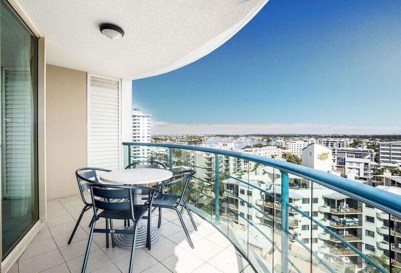 スーペリアスタジオ, Landmark Resort