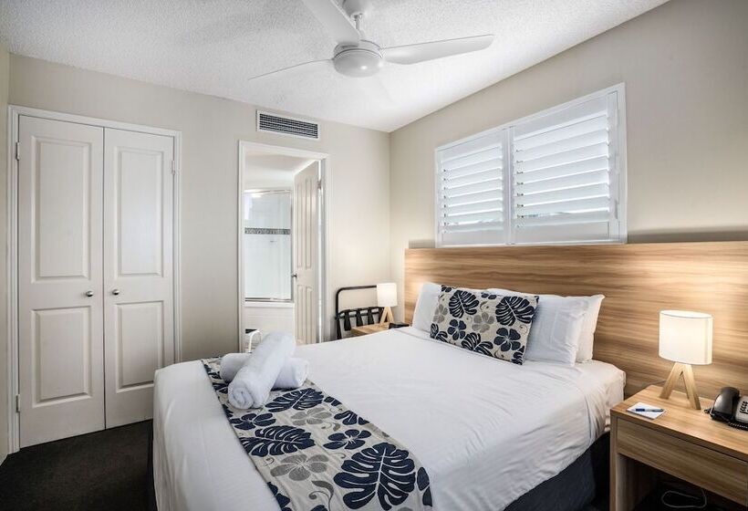 スーペリアスタジオ, Landmark Resort