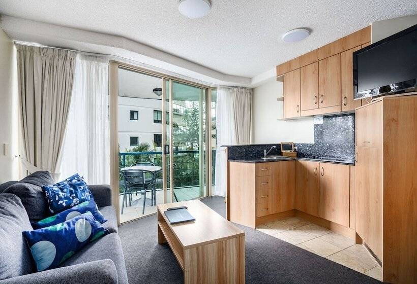 スーペリアスタジオ, Landmark Resort