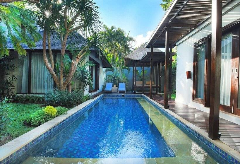 プール付３ベッドルーム　ビラ, Le Jardin Villas Seminyak