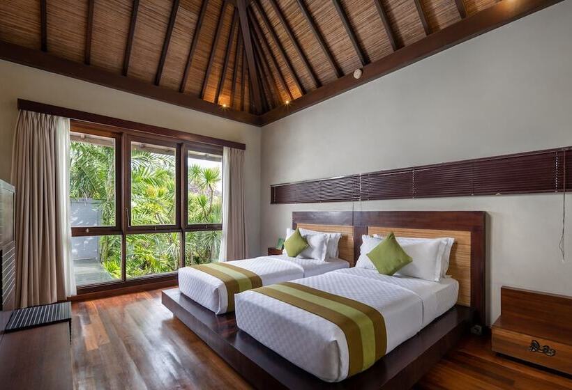 Вилла 3 Спальни с Бассейном, Le Jardin Villas Seminyak