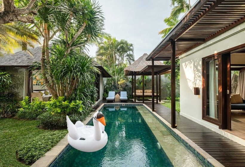 プール付３ベッドルーム　ビラ, Le Jardin Villas Seminyak