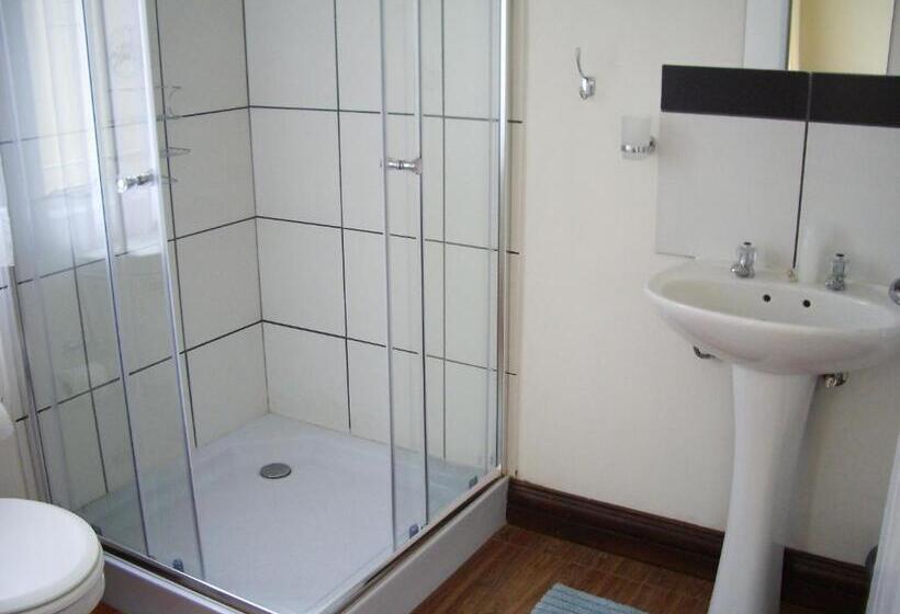 اتاق استاندارد, Dee S Bnb