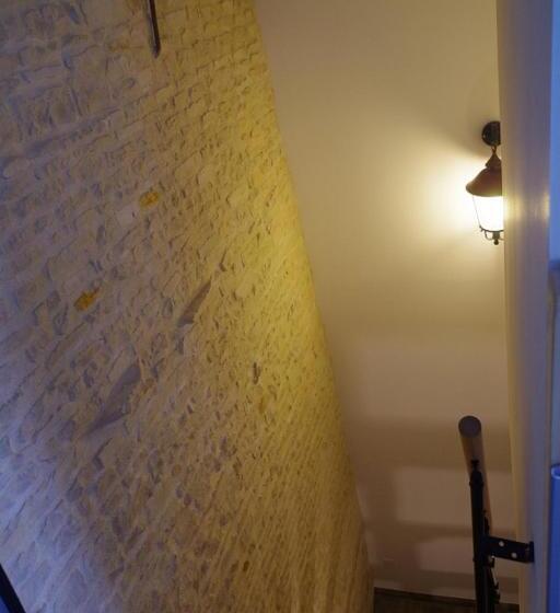 غرفة عائلية, Les Lavandières