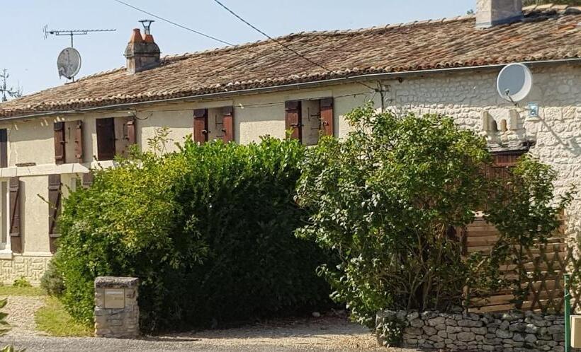 3间卧室的房子, La Fermette