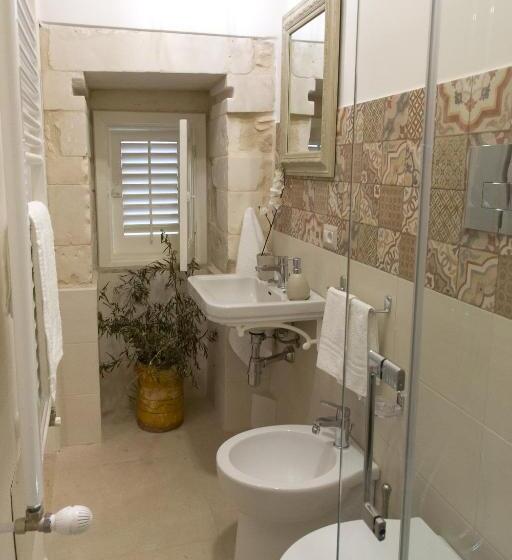 חדר סטנדרט עם מרפסת, Tocco Barocco   Locazioni Brevi