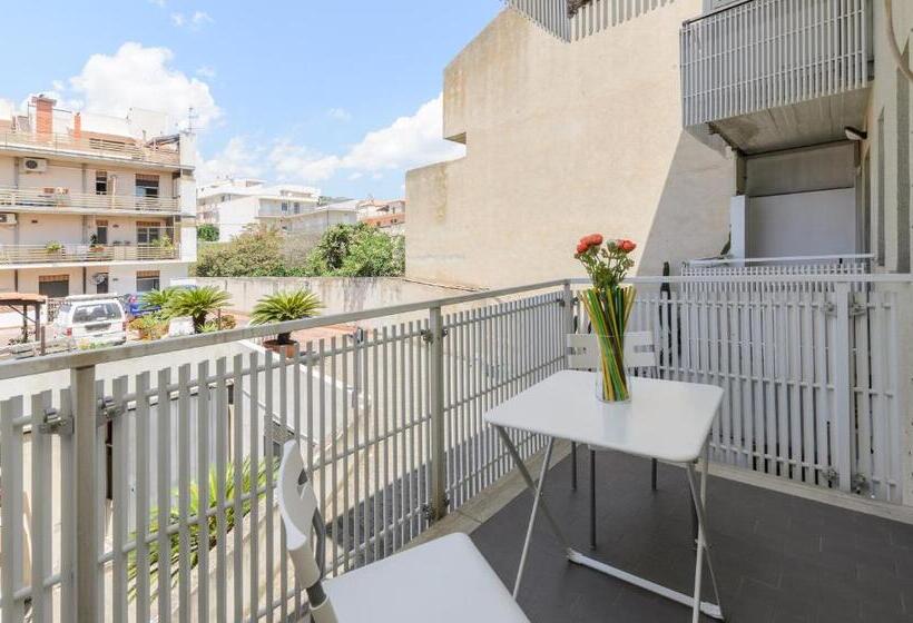 Номер Стандарт Вид на Сад, Marina D Agrò Residence