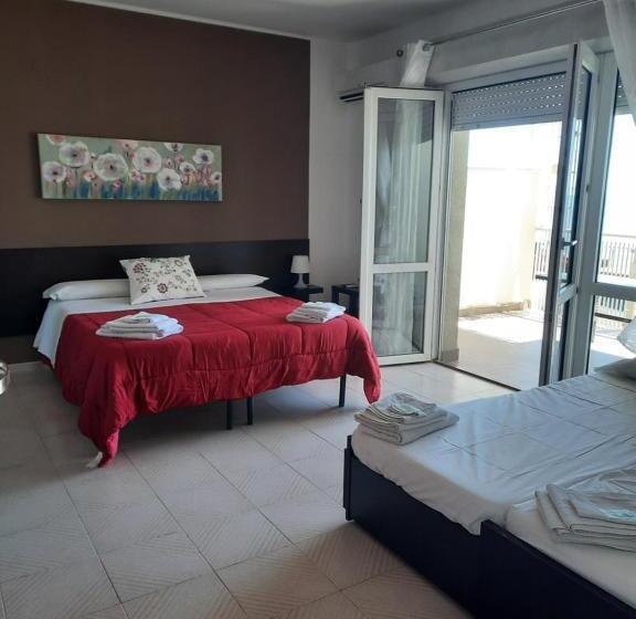 Четырехместный Номер Стандарт Вид на Море, Marina D Agrò Residence