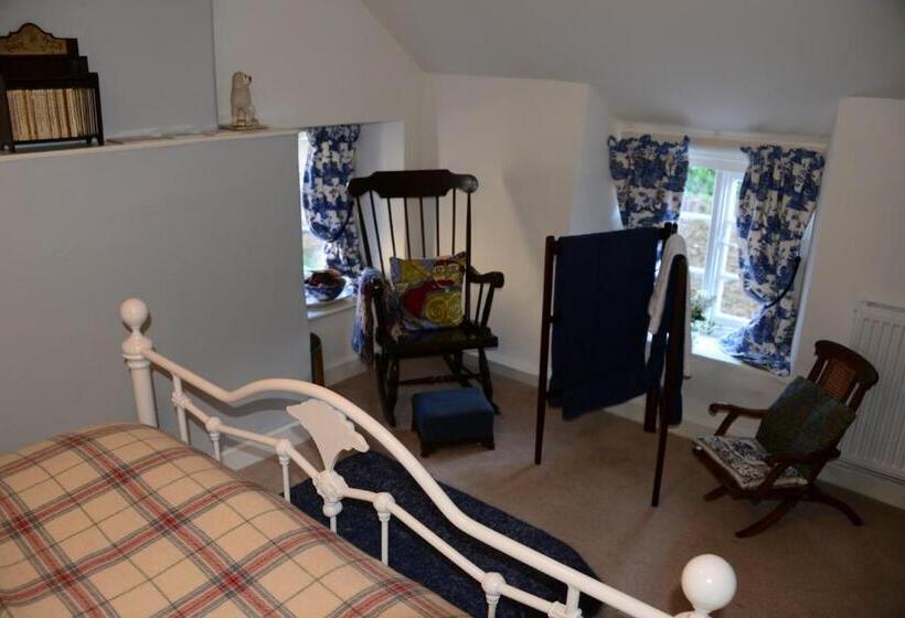 スタンダードルーム, Middle Farm Cottage