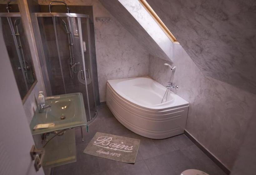 豪华房间, Vivo House