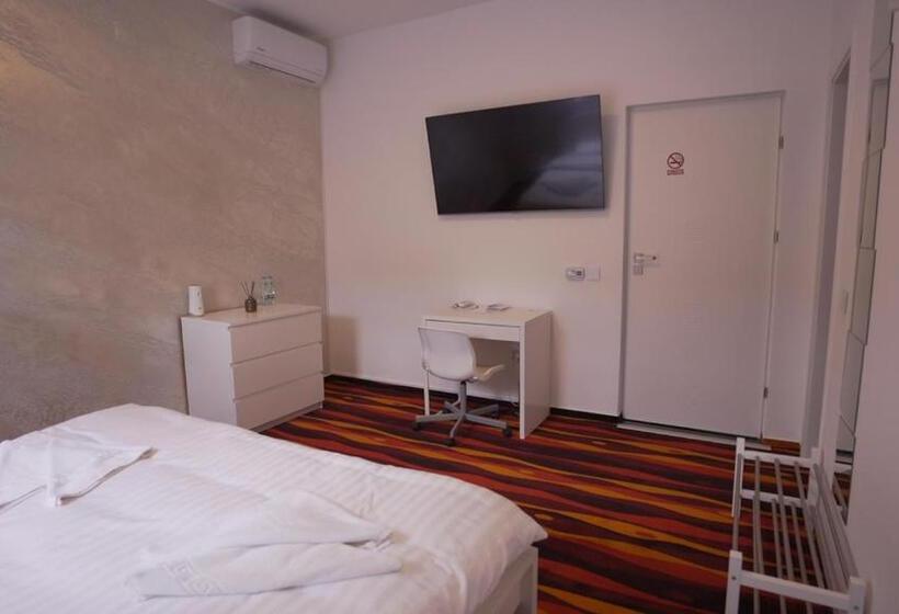 豪华房间, Vivo House