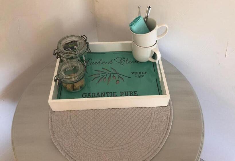 חדר סטנדרט עם טרסה, Maset Des Amandiers