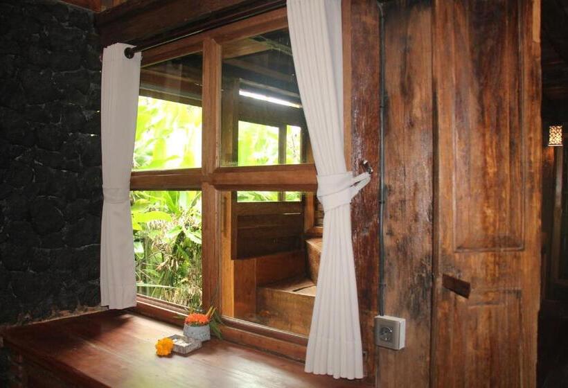 בקתה סטנדרטית, Geopark Village