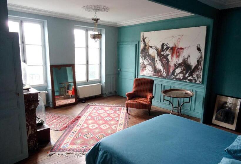 Standard room with outdoor bath, L Escalier Des Rêves