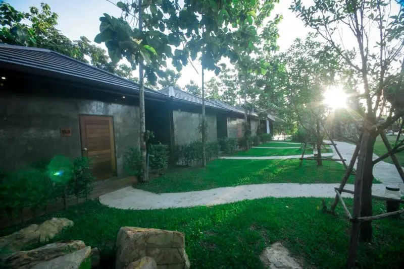 اتاق استاندارد با تخت بزرگ, Chiang Klong Riverside Resort