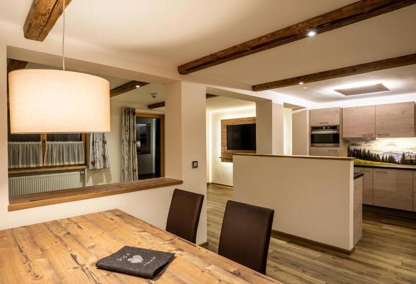 침실 3개 아파트, Haus Am Rank