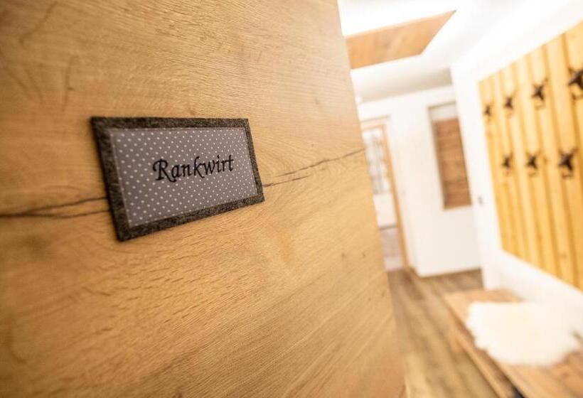 침실 2개 아파트, Haus Am Rank