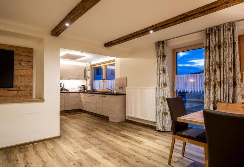 침실 2개 아파트, Haus Am Rank