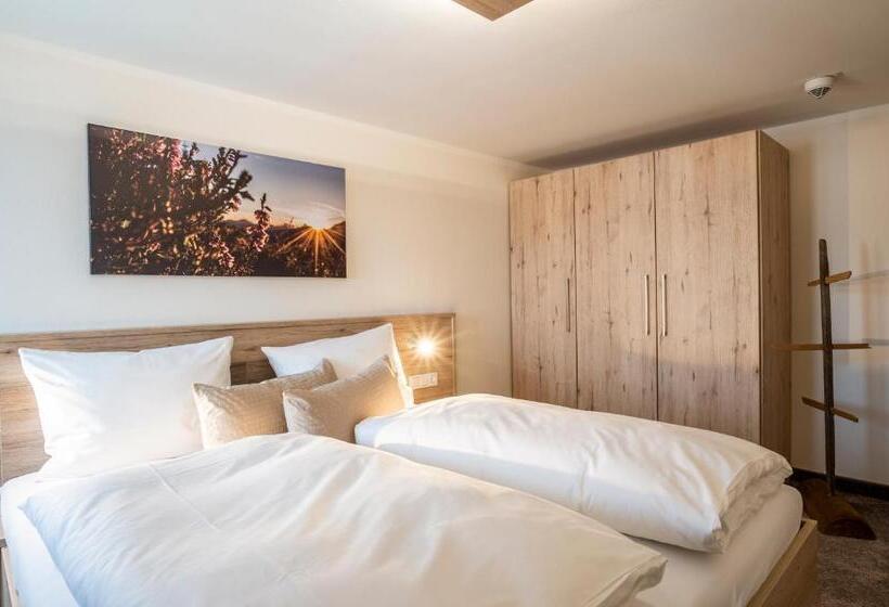 침실 2개 아파트, Haus Am Rank