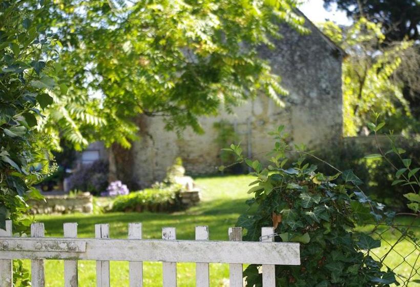 标准房带园景, Le Tertre