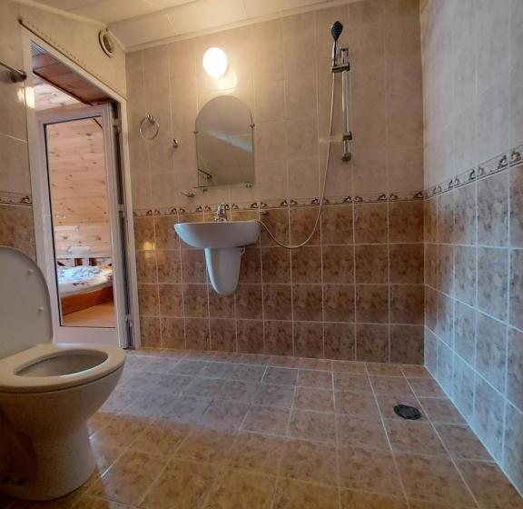 آپارتمان 1 خوابه با تراس, Vasi Apartments