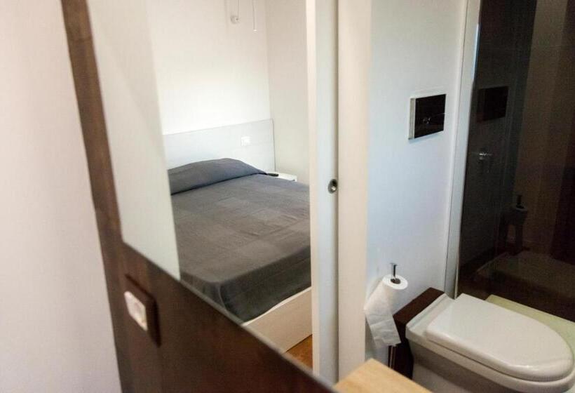 غرفة قياسية ثلاثية مزودة بتراس, B&b Del Corso